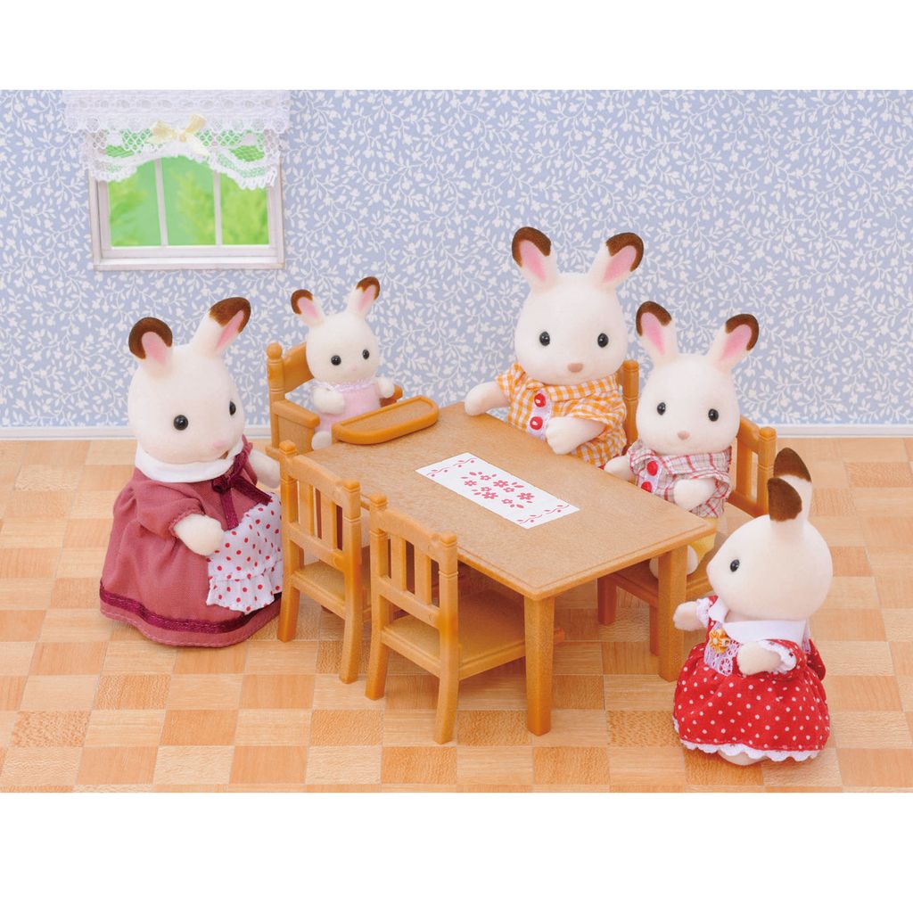 Family Table & Chairs - Sylvanian Families