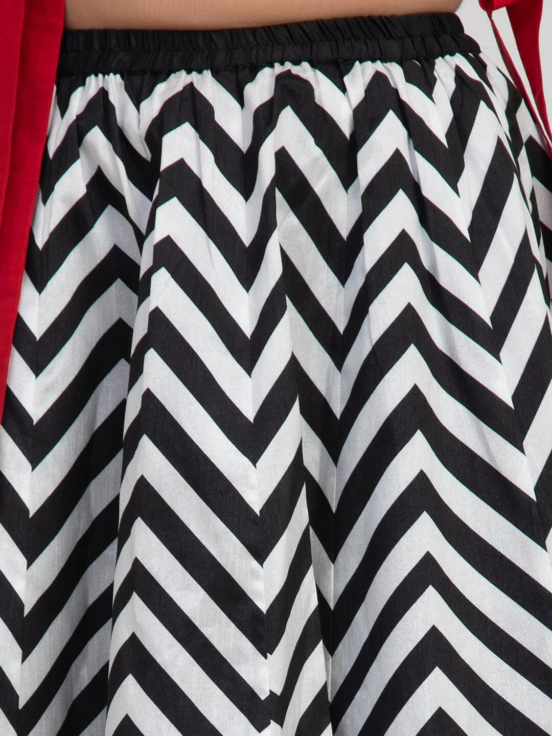 Girls Red & Black Printed Ready To Wear Lehenga Choli