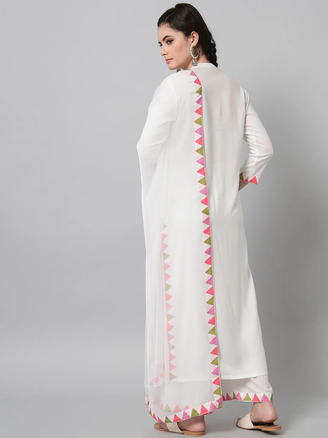 Women Pink Triangle And Flower Printed Kurta Palazzo Set