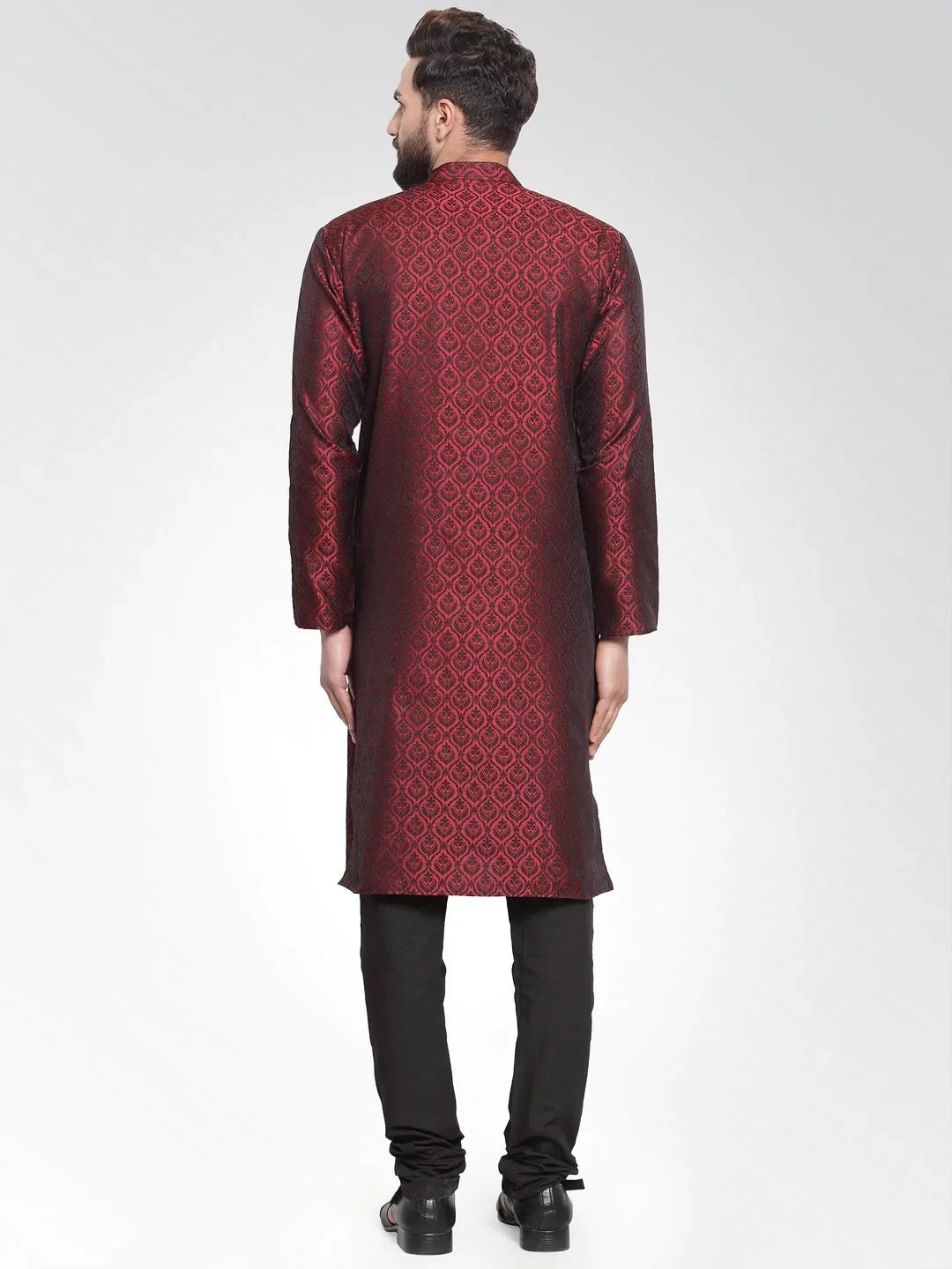 Men Maroon-Colored & Black Self Design Kurta With Churidar