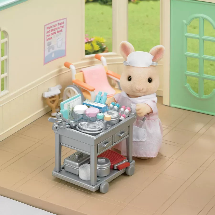 Sylvanian Families Country Nurse Set